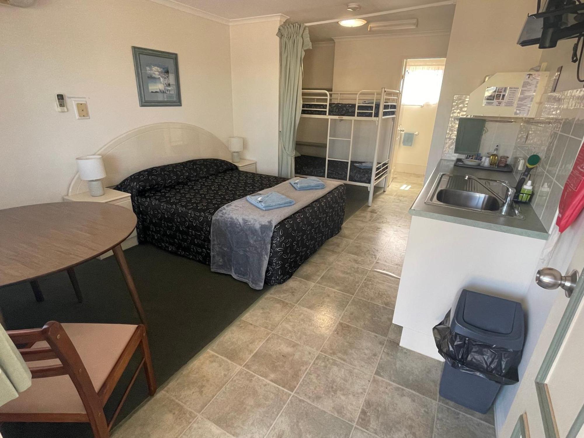 Warrego Motel Charleville Eksteriør billede