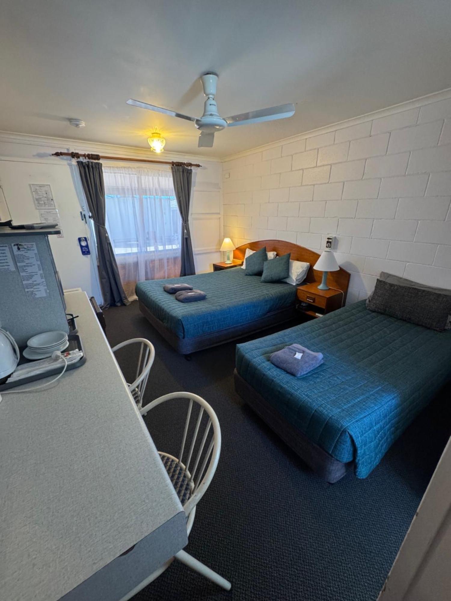 Warrego Motel Charleville Eksteriør billede
